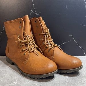 Shoeland Gabrianna Boots Tan Size 9m
